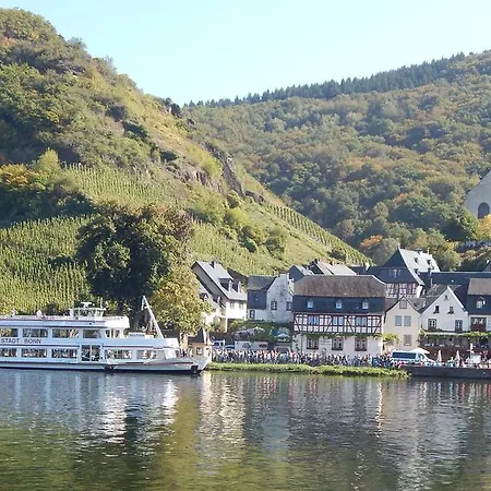 Moselstern Zum Guten Onkel Hotel