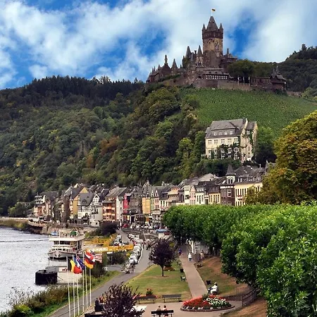 Moselstern Zum Guten Onkel 2* Bruttig-Fankel