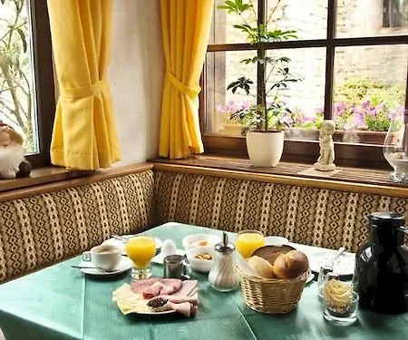 Moselstern Zum Guten Onkel Hotel