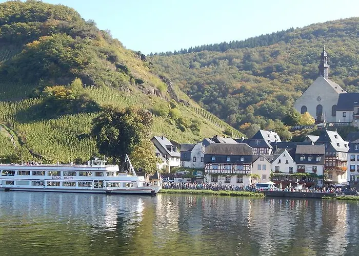 Moselstern Zum Guten Onkel Hotel