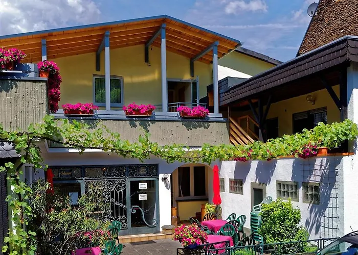 Hotel Moselstern Zum Guten Onkel 2*